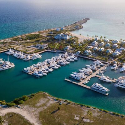 CHUB CAY RESORT & MARINA