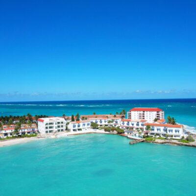 Oceanfront Townhouse 20 DELAPORTE POINT