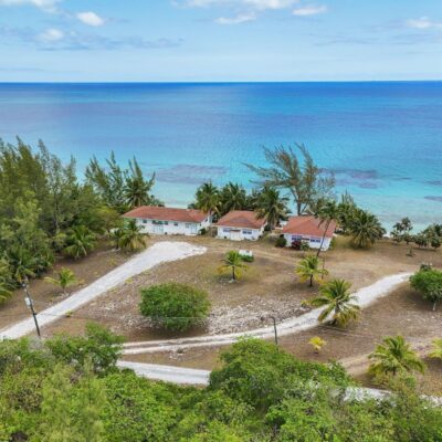 UNIQUE COTTAGES UNIQUE COTTAGES