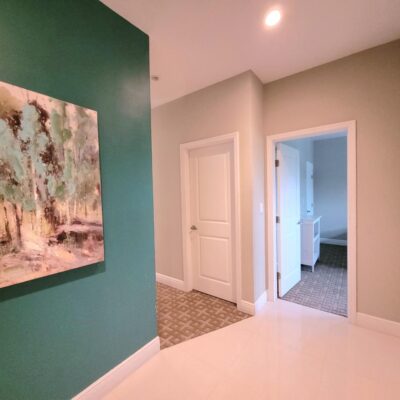 904 VENETIAN WEST