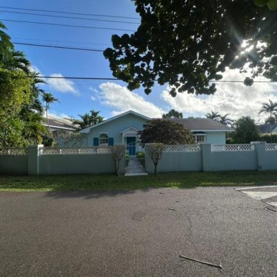 3 SAN SOUCI