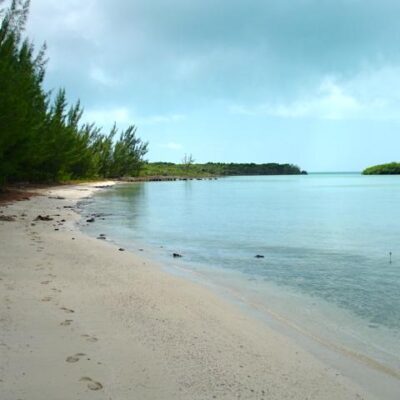 BUNCHES BEACHFRONT LOT