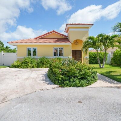 25 CORAL CLOSE WEST, TREASUR