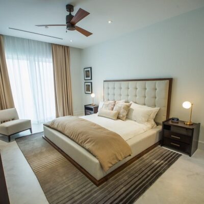 300 ONE CABLE BEACH