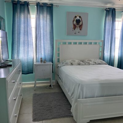 MCKANN’S BAYFRONT RENTAL