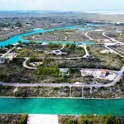 EMERALD BAY CANAL LOT