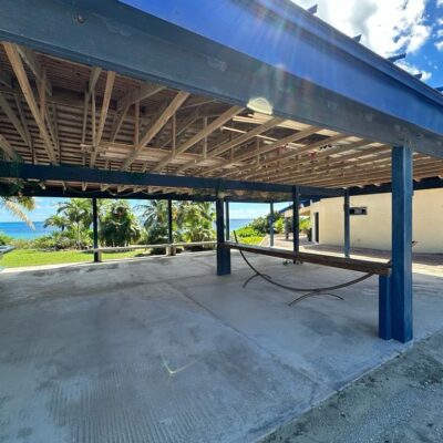 PORT HOWE BEACHFRONT HOME